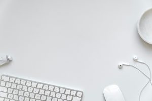 Noise-Canceling Earbuds With Adaptive Sound Settings