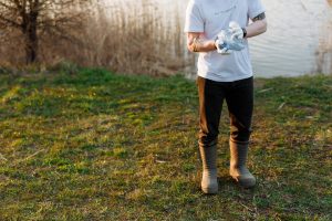 Self-Cleaning Water Bottles With Built-In Purification