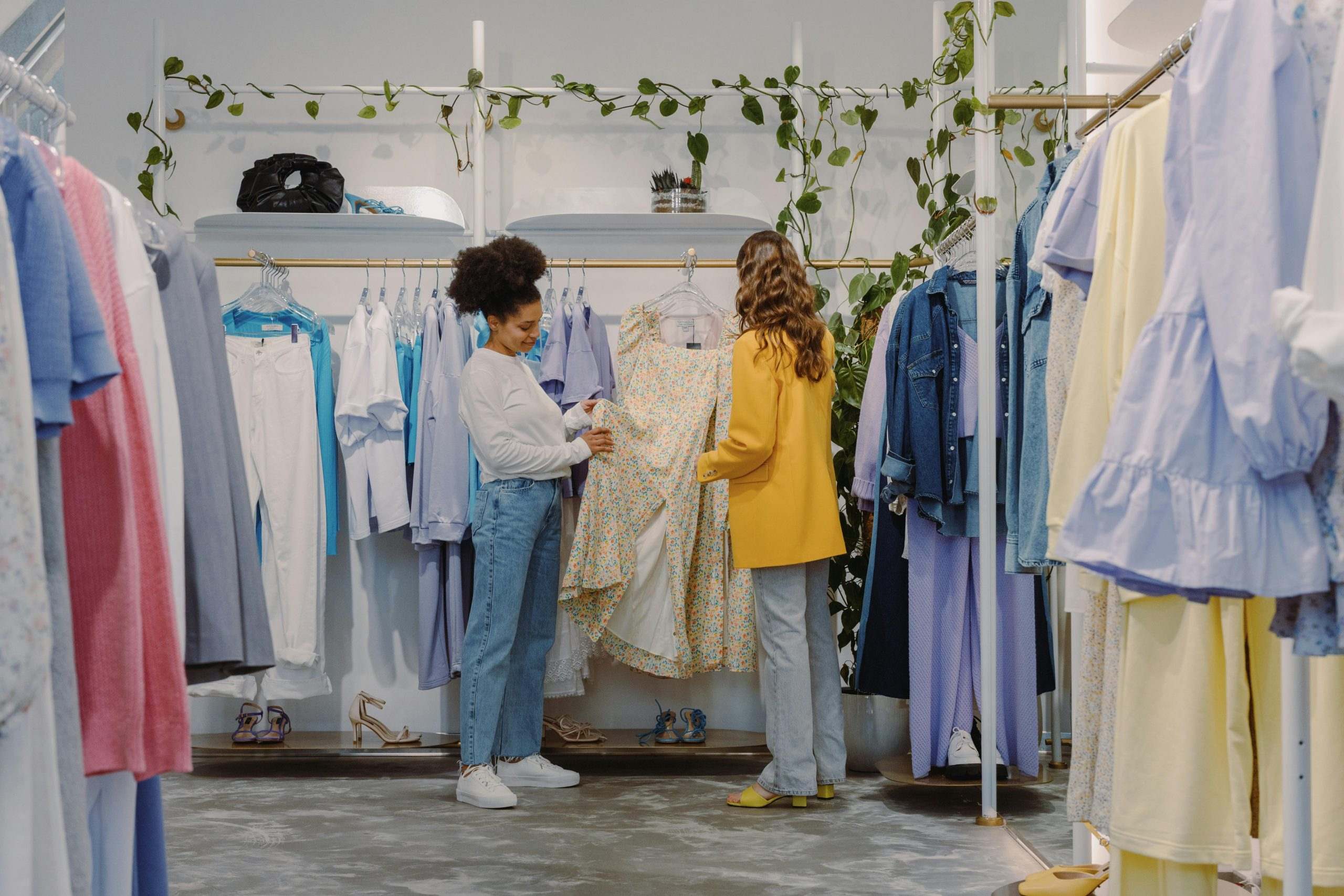Strategically shopping end-of-season clearance sales