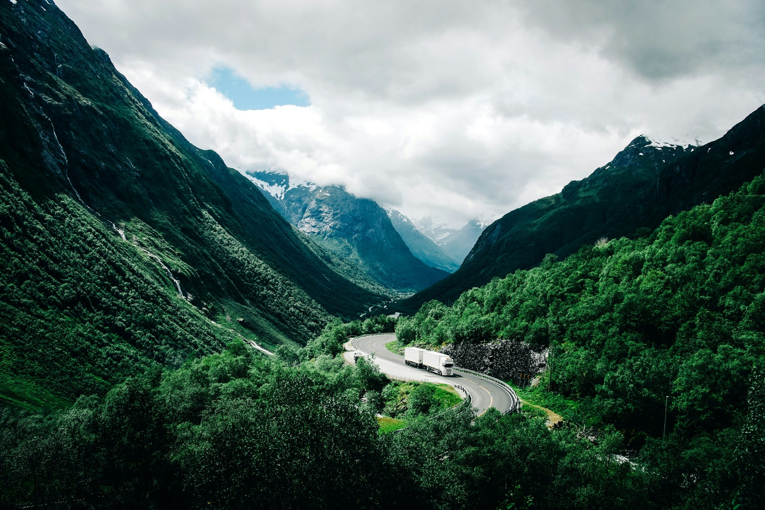 Cycling Trails Passing Through Stunning Natural Beauty